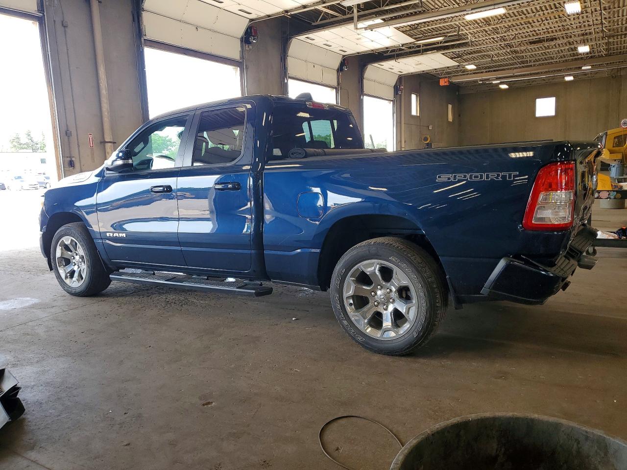 2022 RAM 1500 BIG HORN — снимка 2