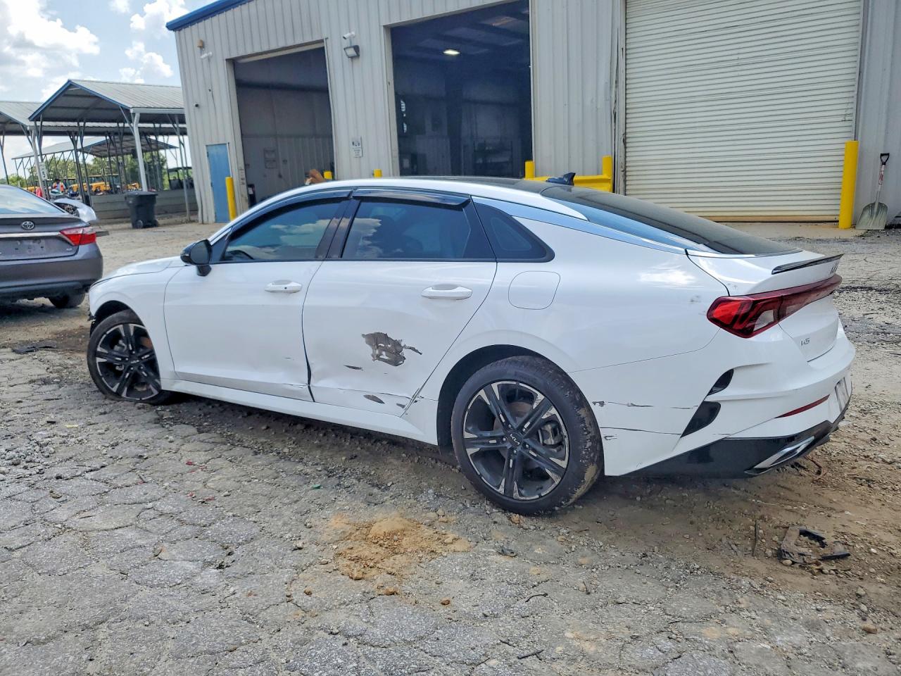 2024 KIA K5 GT LINE — снимка 2