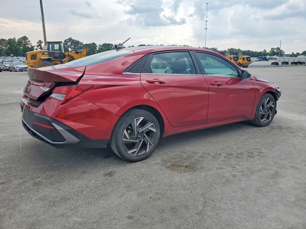 2024 HYUNDAI ELANTRA SEL — снимка 3