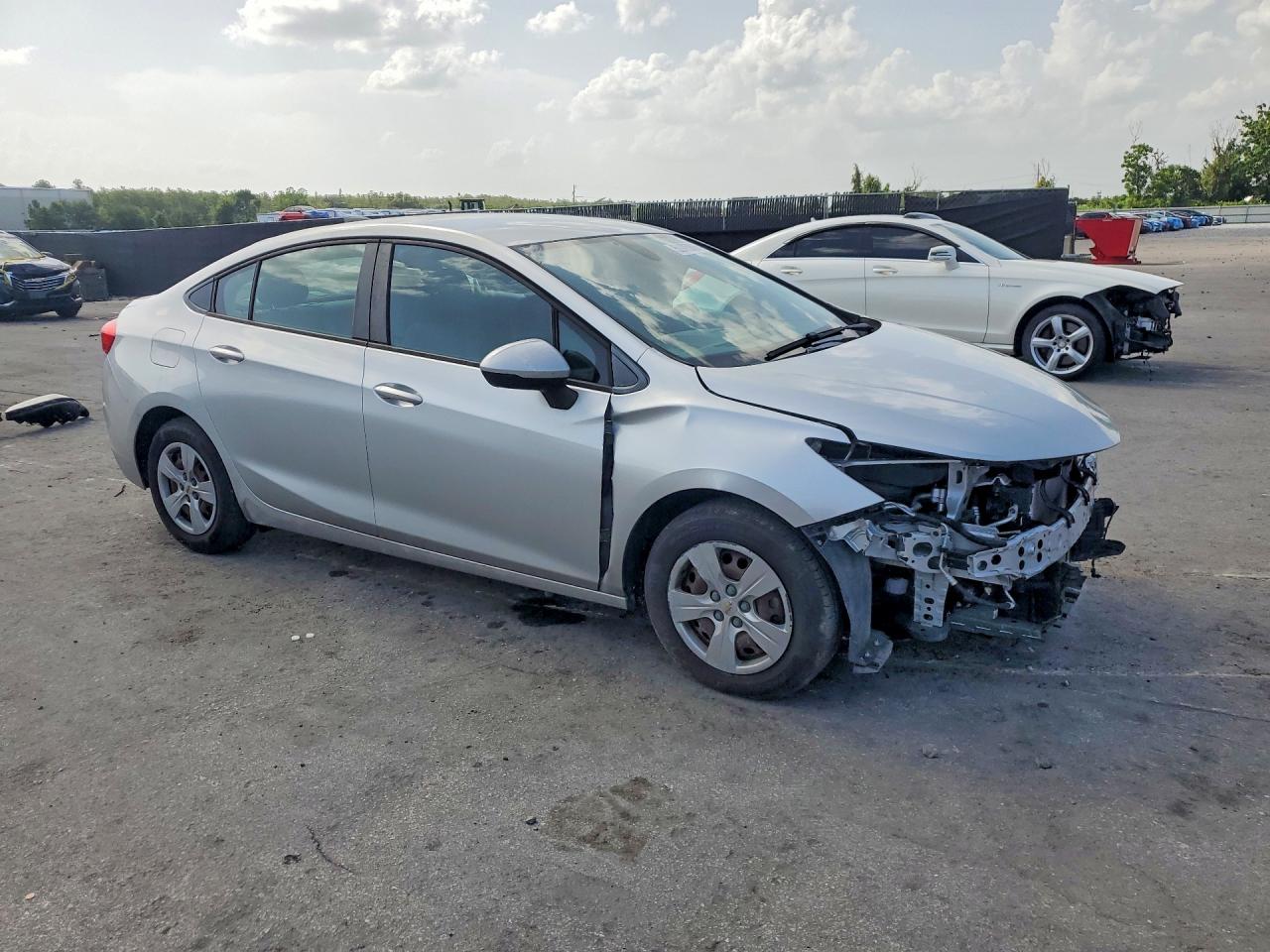 2018 CHEVROLET CRUZE LS — снимка 4