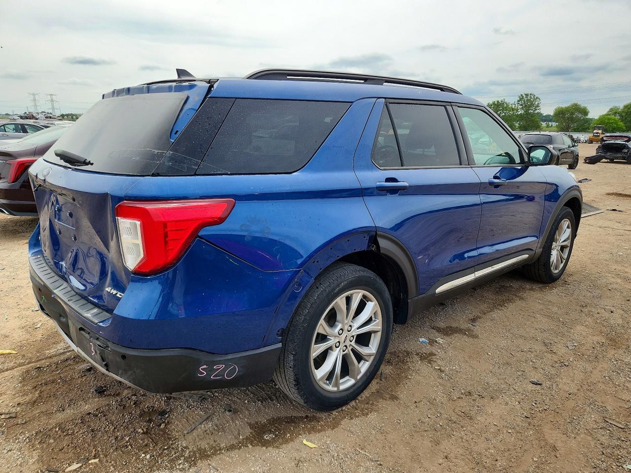 2021 FORD EXPLORER XLT — снимка 3