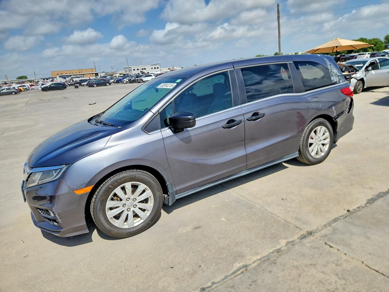 2018 HONDA ODYSSEY LX