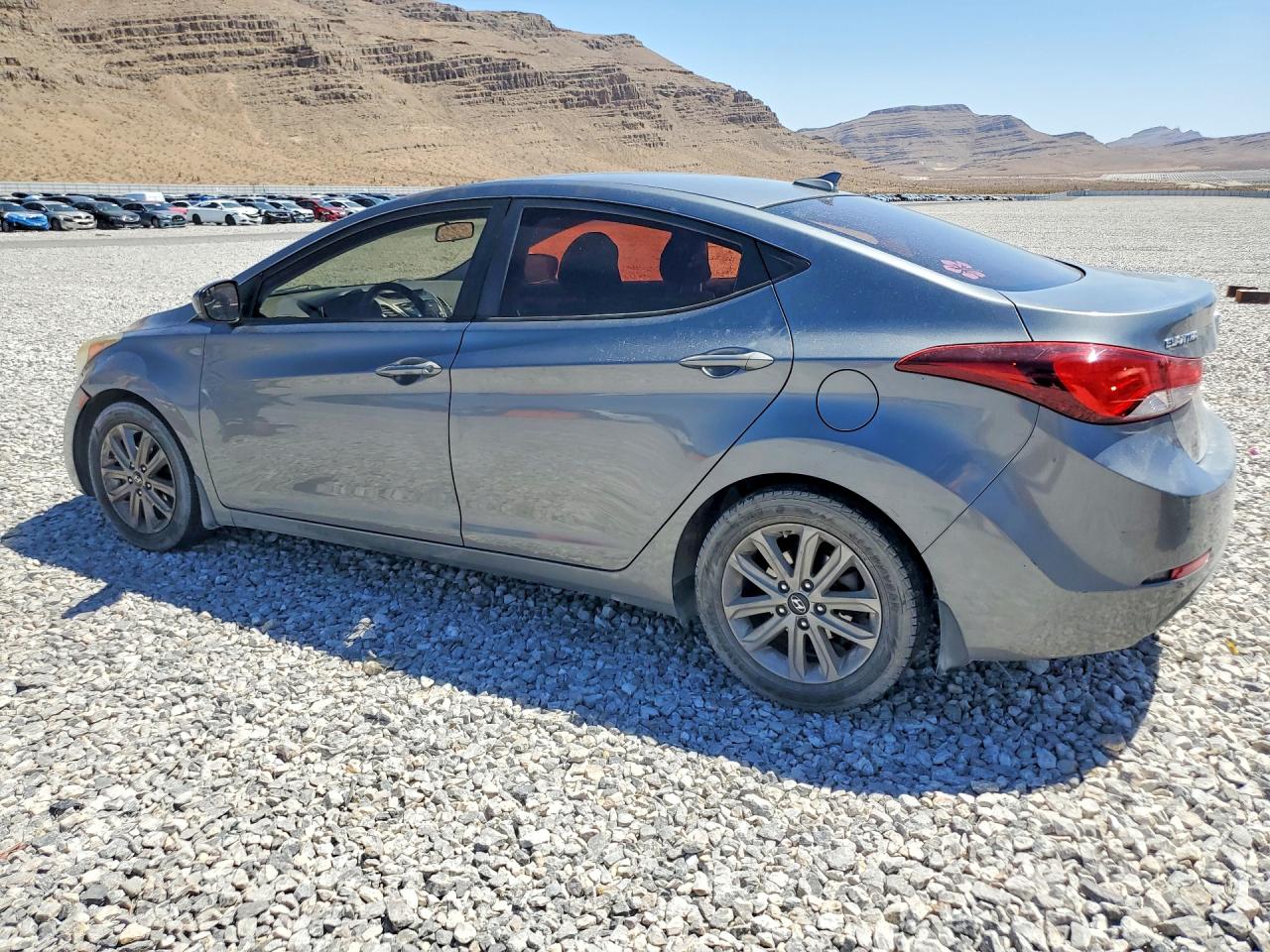 2016 HYUNDAI ELANTRA SE — снимка 2
