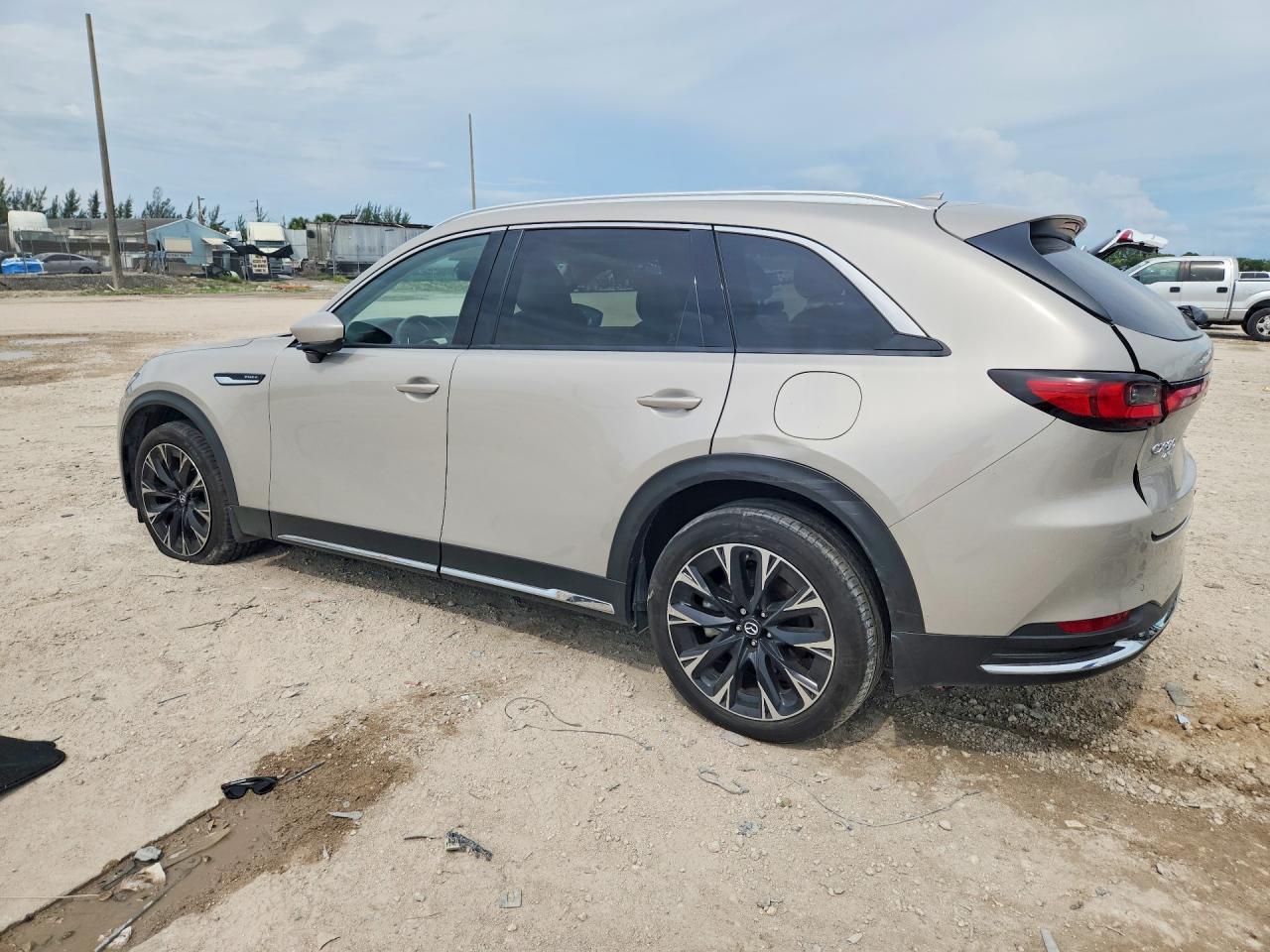 2025 MAZDA CX-90 PREMIUM PLUS — снимка 2
