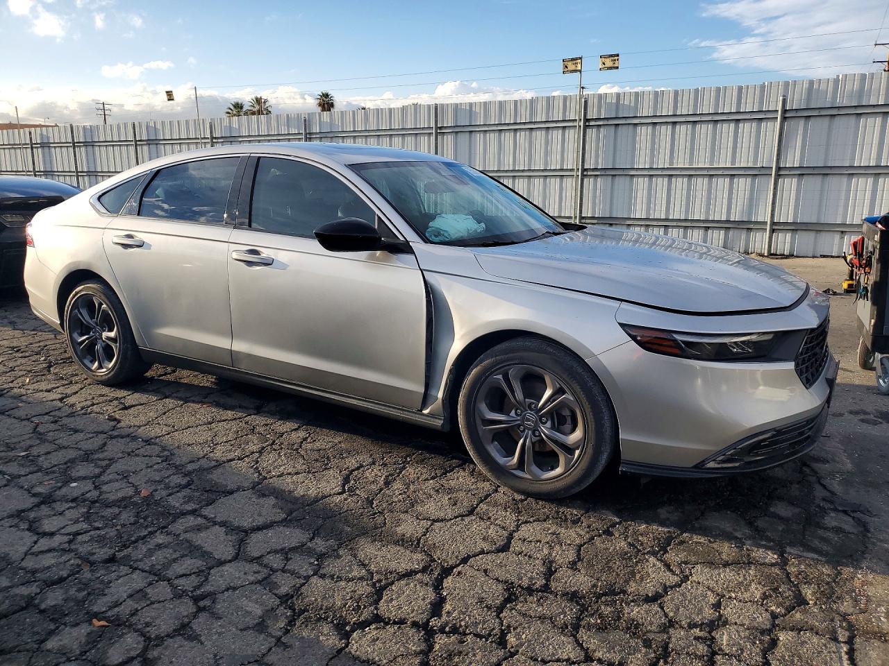 2023 HONDA ACCORD EX — снимка 4