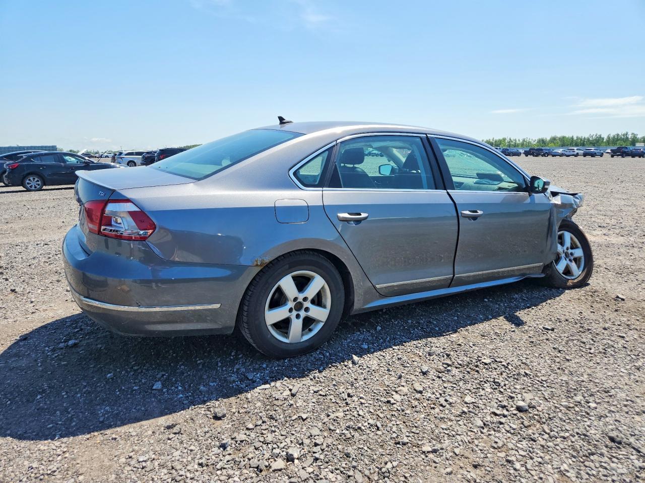 2015 VOLKSWAGEN PASSAT SE — снимка 3