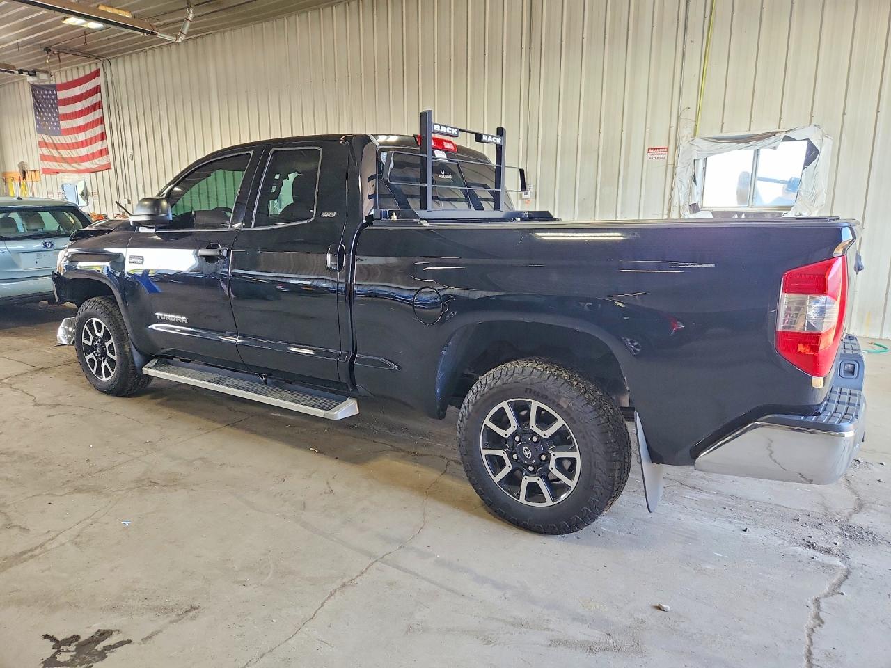 2016 TOYOTA TUNDRA SR5 — снимка 2
