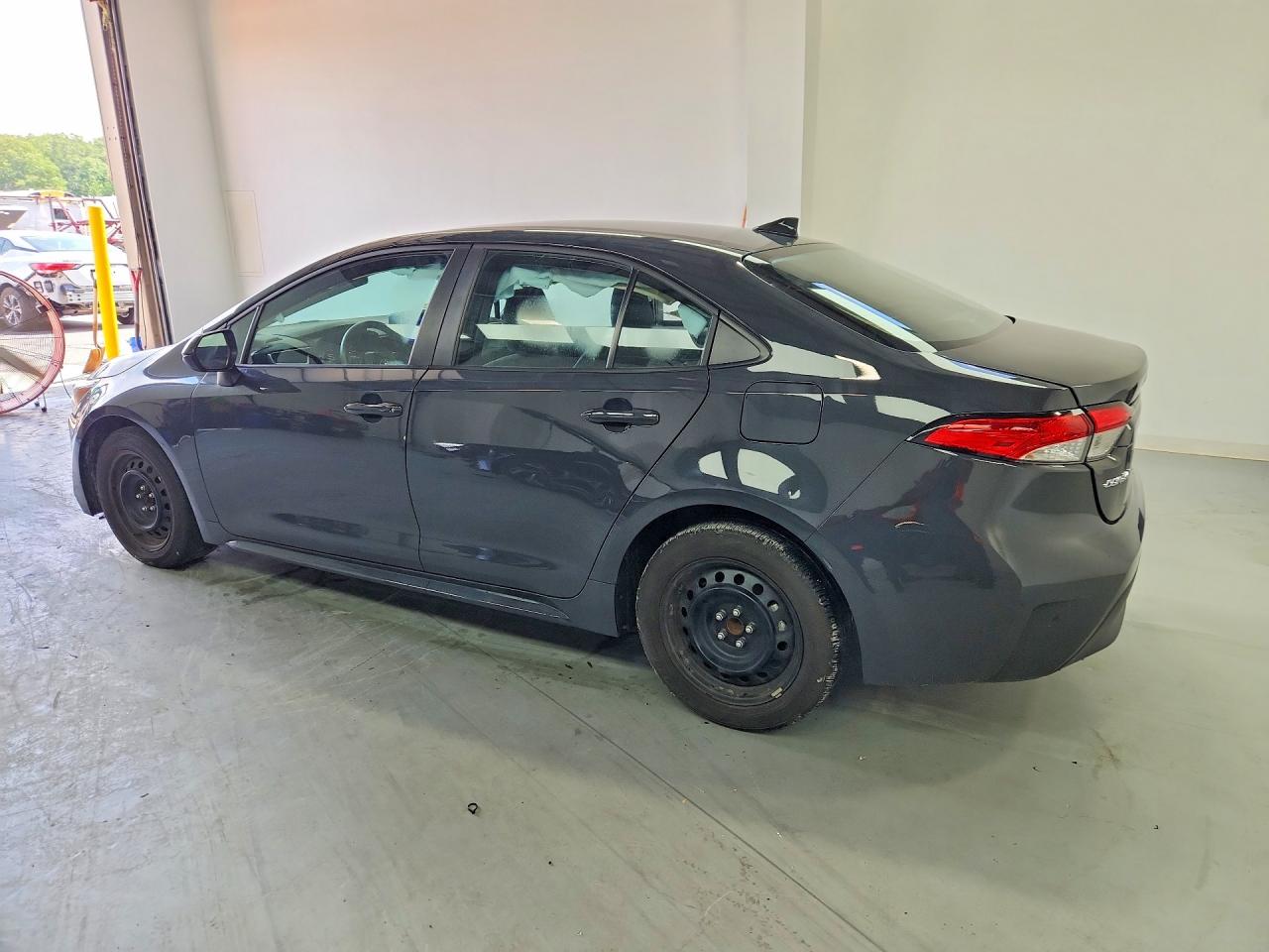 2024 TOYOTA COROLLA LE — снимка 2