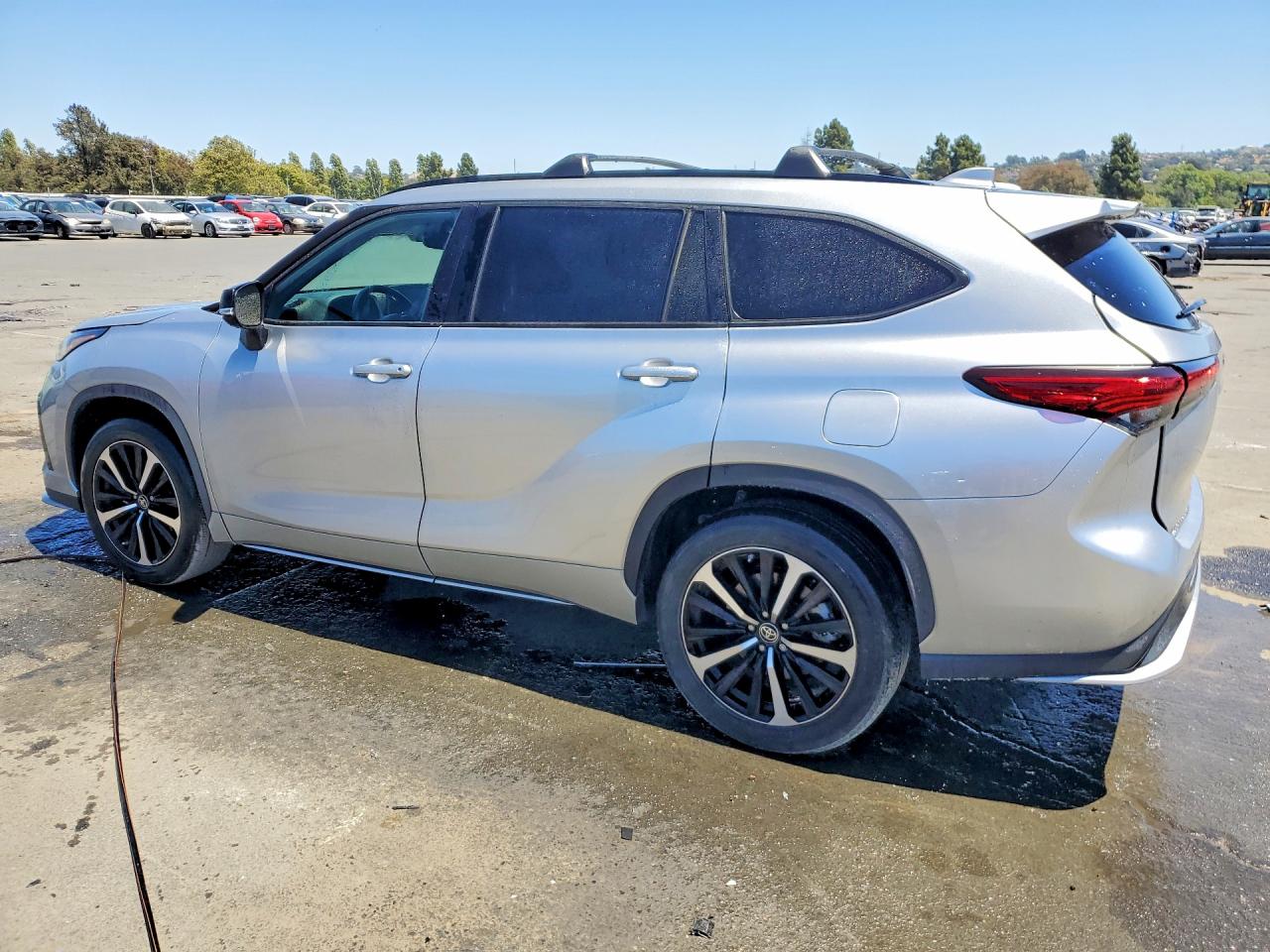 2022 TOYOTA HIGHLANDER XSE — снимка 2