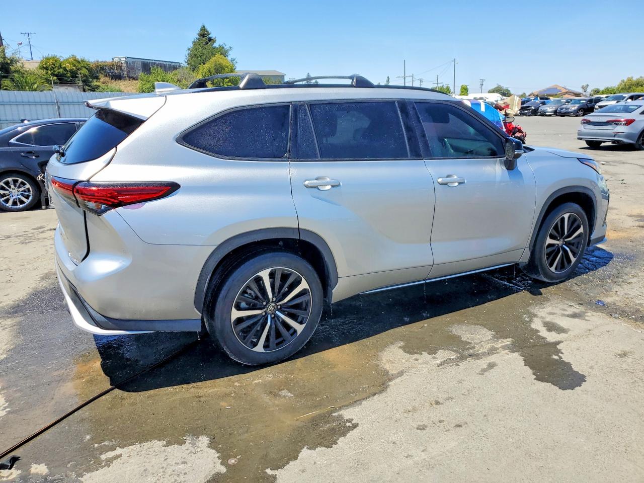 2022 TOYOTA HIGHLANDER XSE — снимка 3