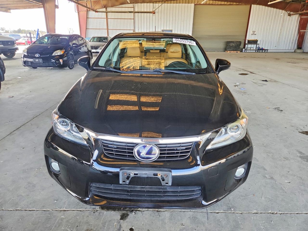 2013 LEXUS CT 200 — снимка 5