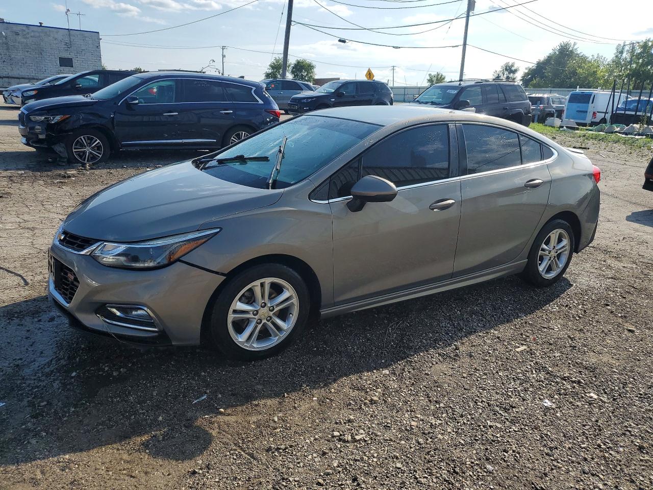 2017 CHEVROLET CRUZE LT