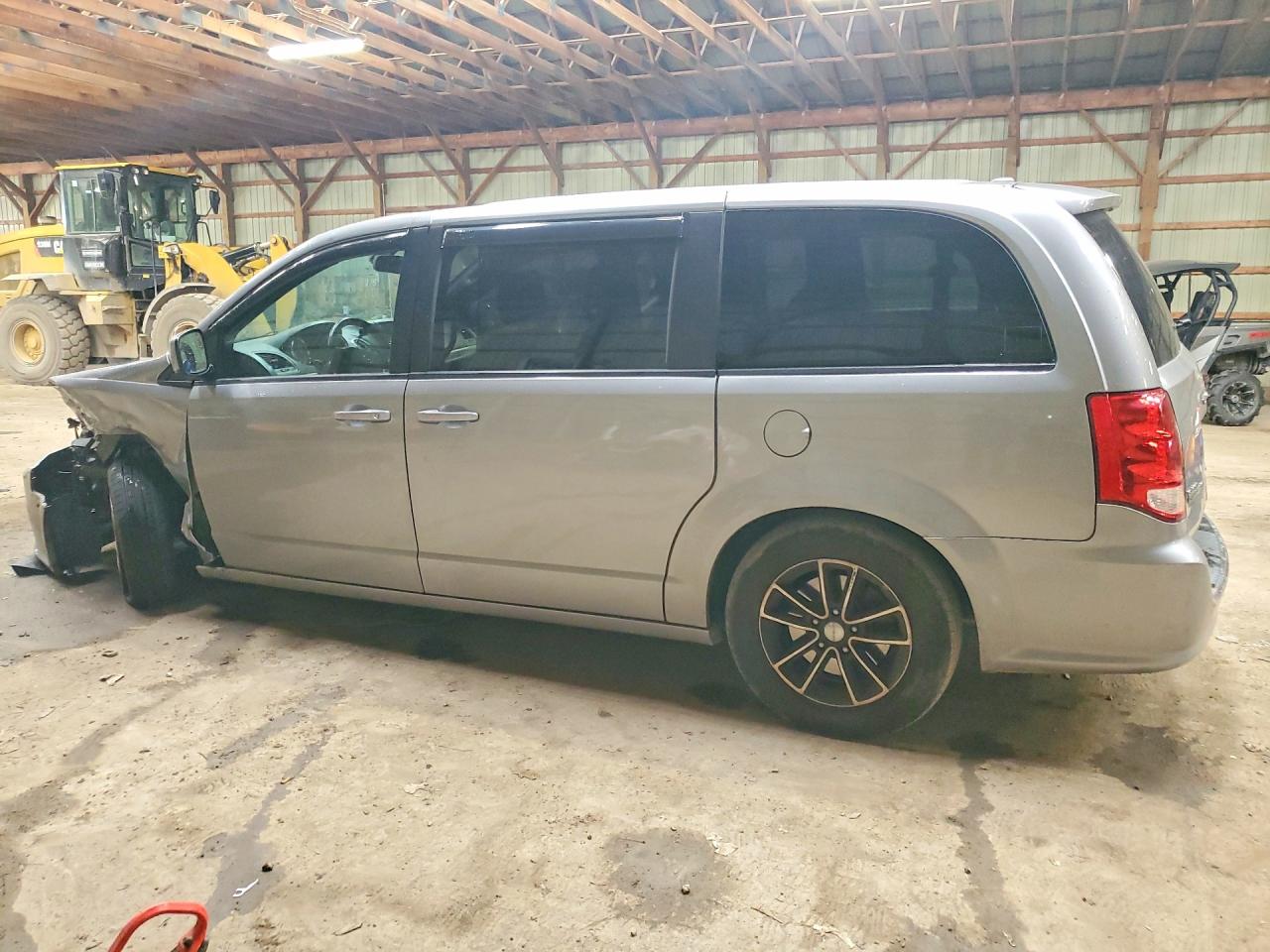 2019 DODGE GRAND CARAVAN GT — снимка 2