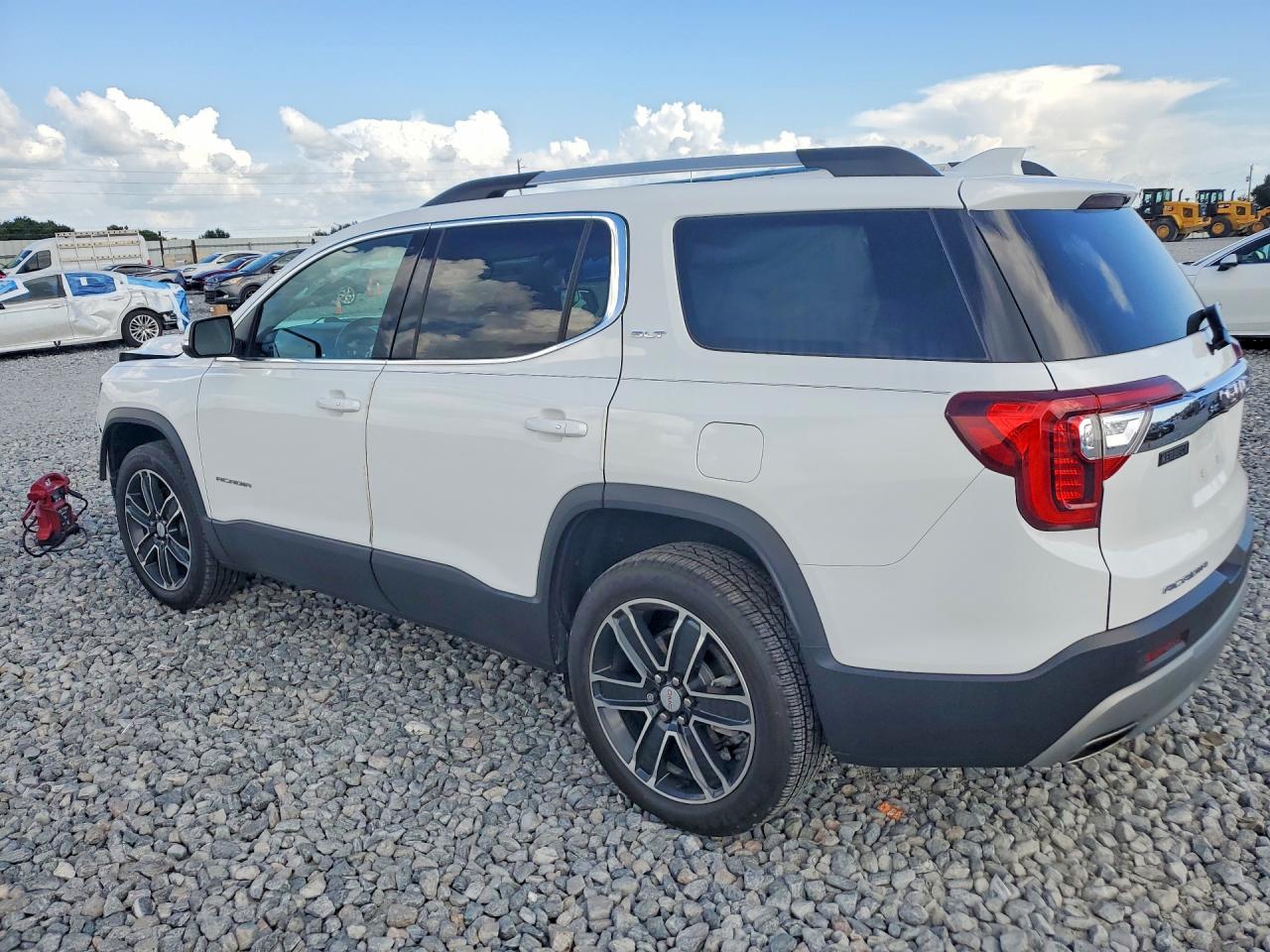 2022 GMC ACADIA SLT — снимка 2