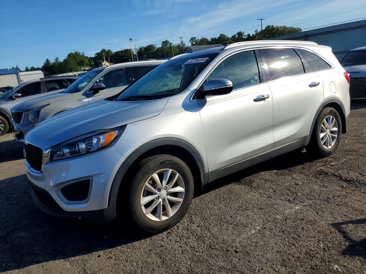 2018 KIA SORENTO LX