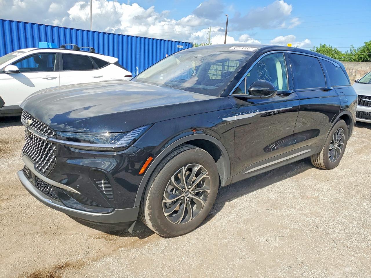 2026 LINCOLN NAUTILUS PREMIERE