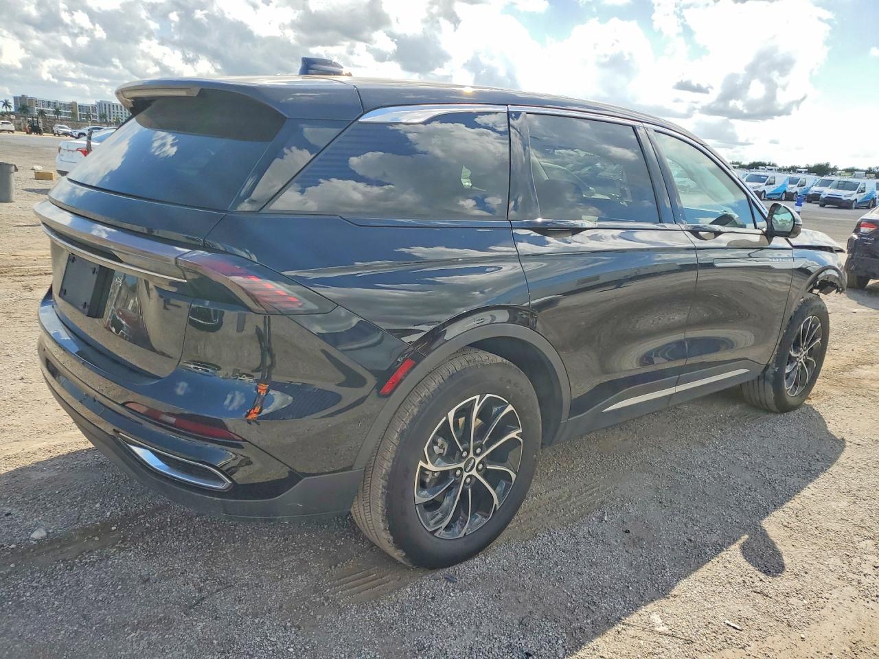 2026 LINCOLN NAUTILUS PREMIERE — снимка 3
