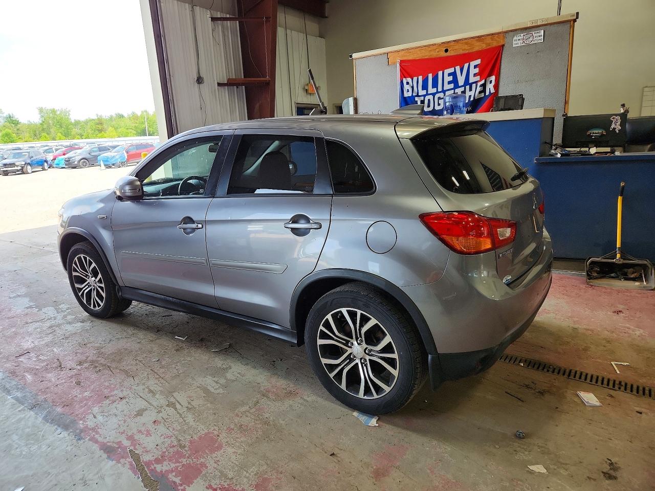 2017 MITSUBISHI OUTLANDER SPORT ES — снимка 2
