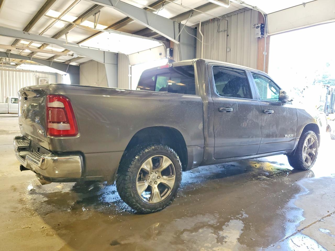 2023 RAM 1500 LARAMIE — снимка 3