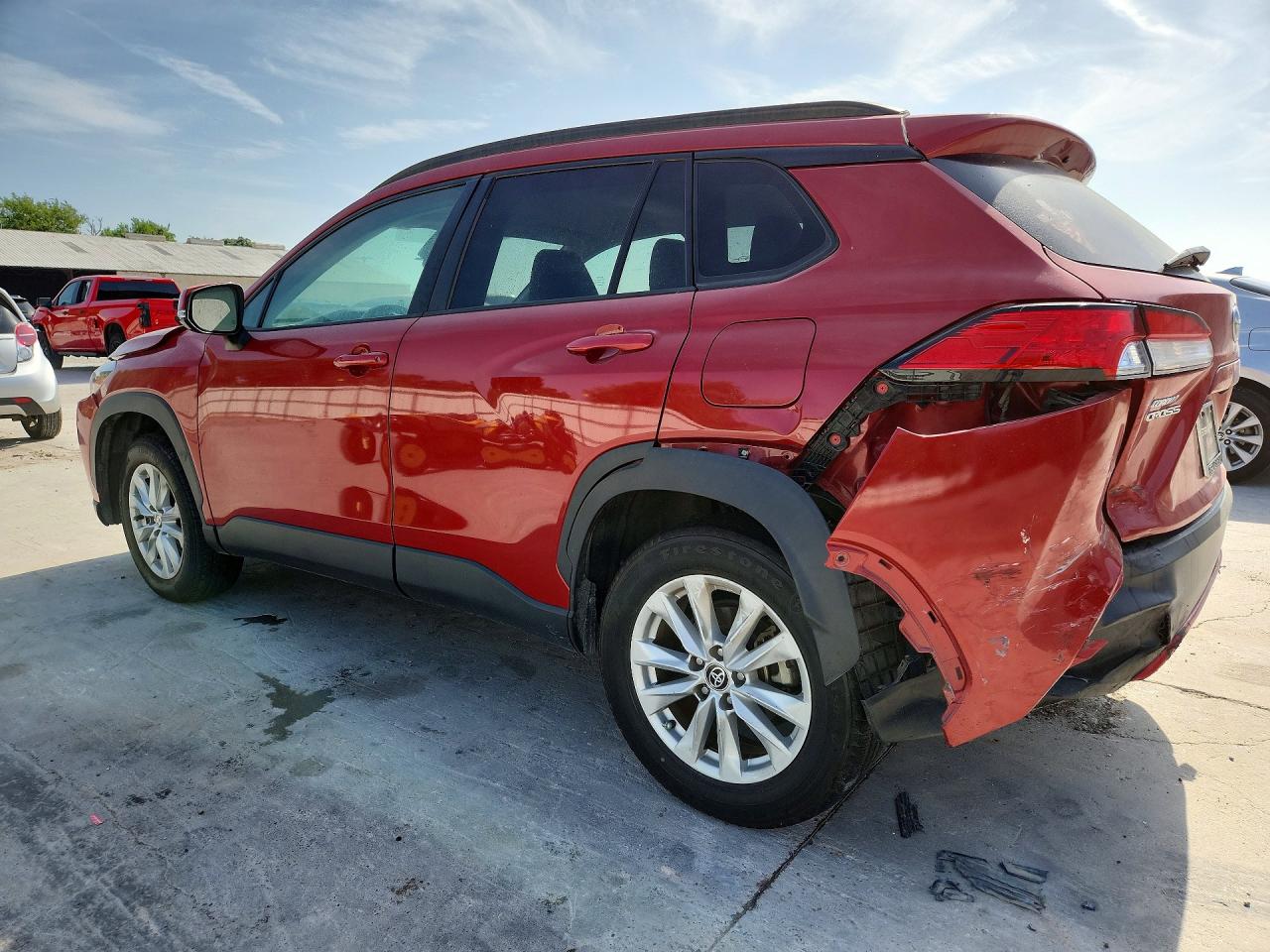 2022 TOYOTA COROLLA CROSS LE — снимка 2