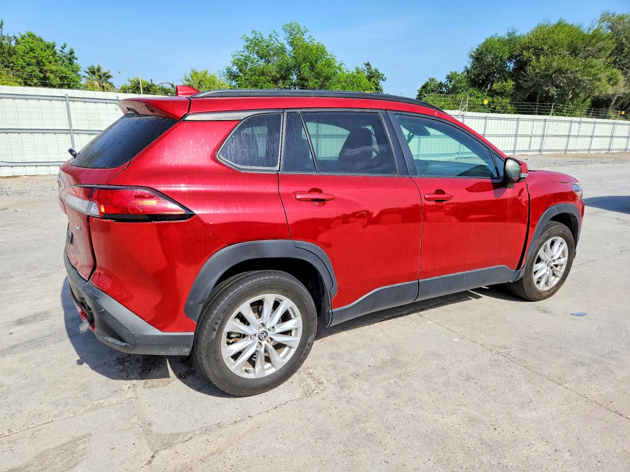 2022 TOYOTA COROLLA CROSS LE — снимка 3