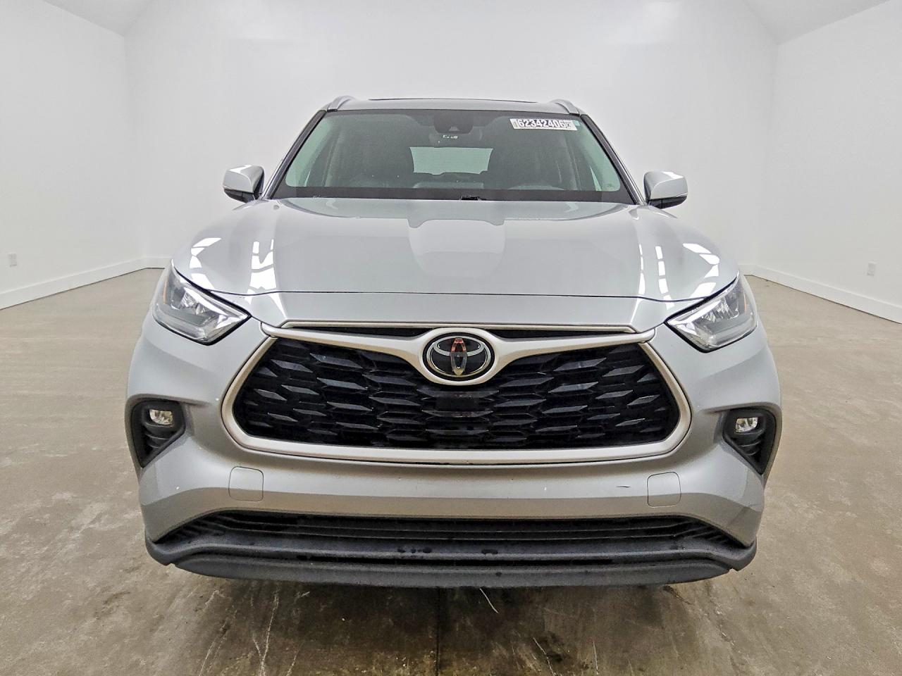 2020 TOYOTA HIGHLANDER XLE — снимка 5