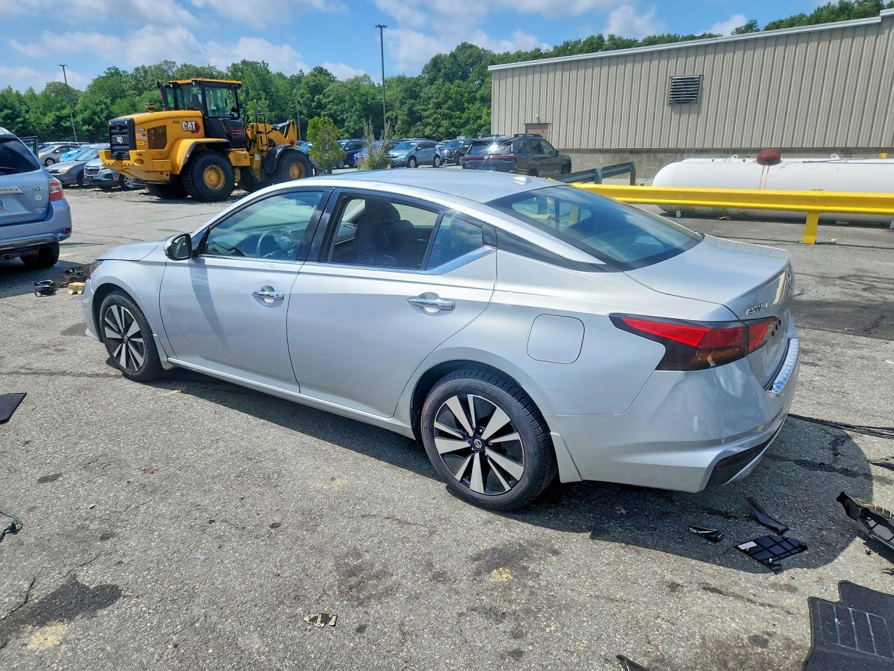 2021 NISSAN ALTIMA SL — снимка 2