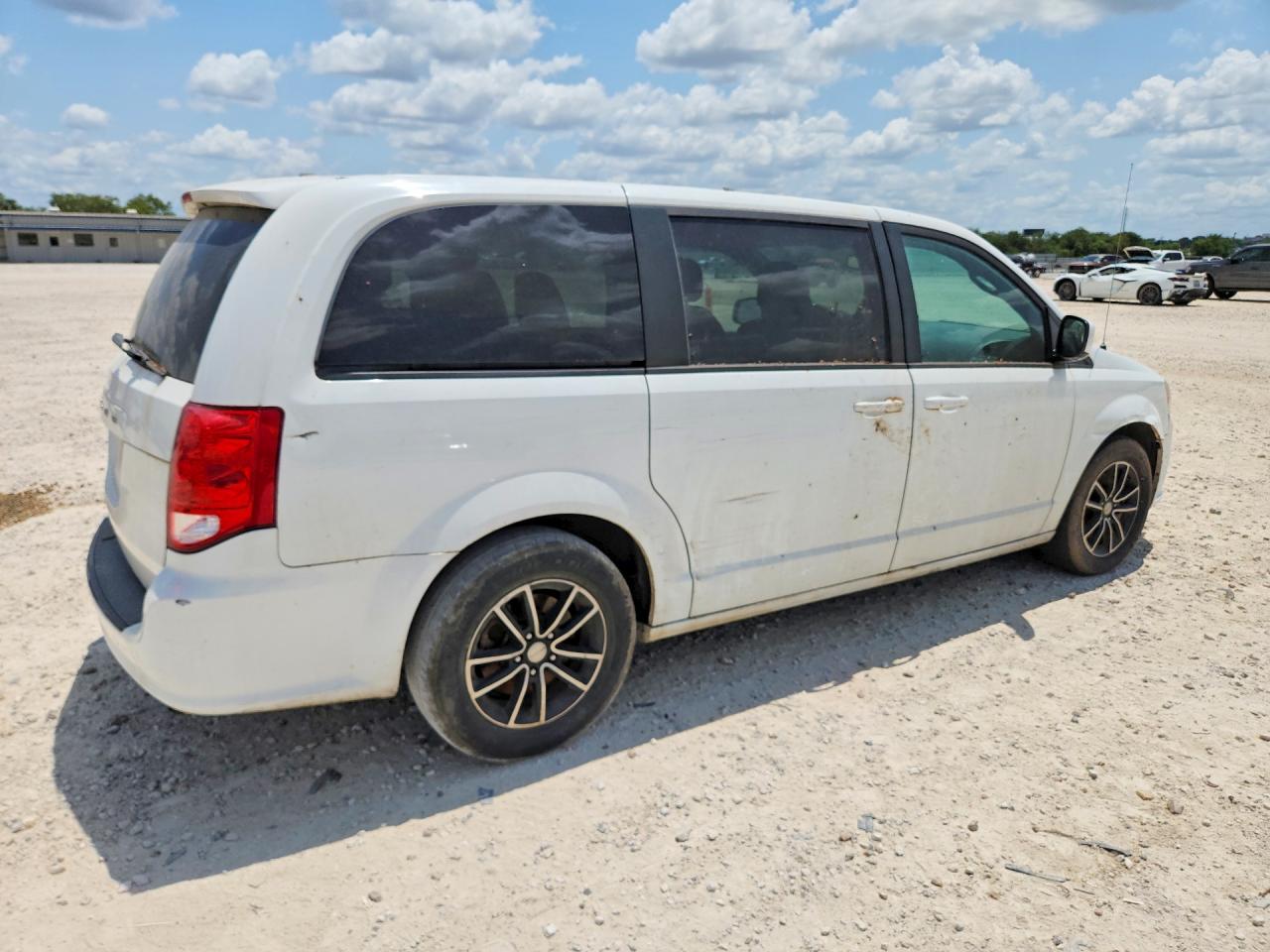2018 DODGE GRAND CARAVAN SE — снимка 3