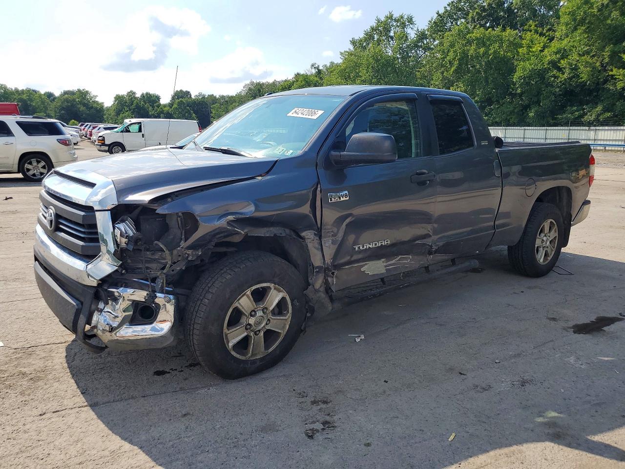 2015 TOYOTA TUNDRA SR5