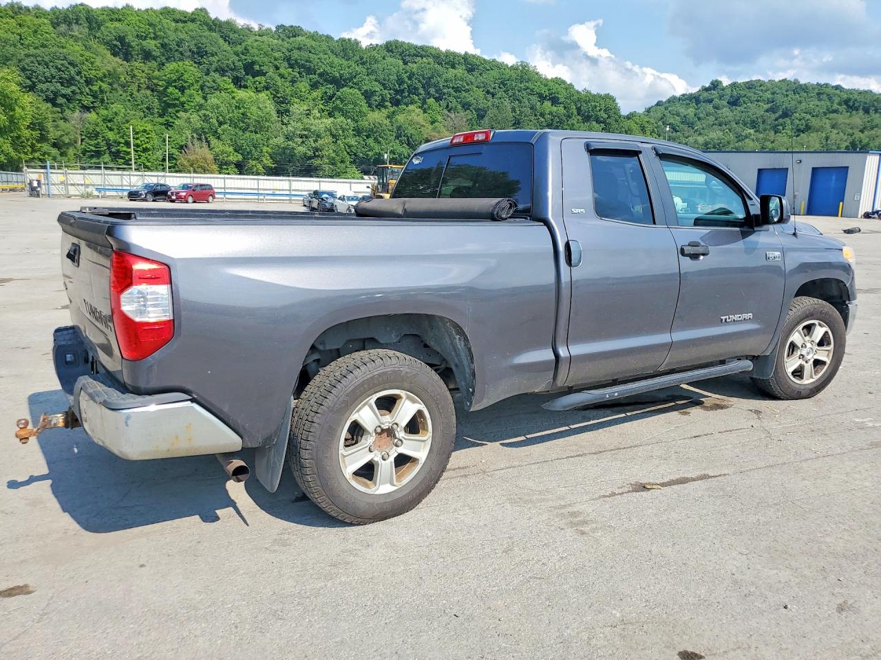 2015 TOYOTA TUNDRA SR5 — снимка 3