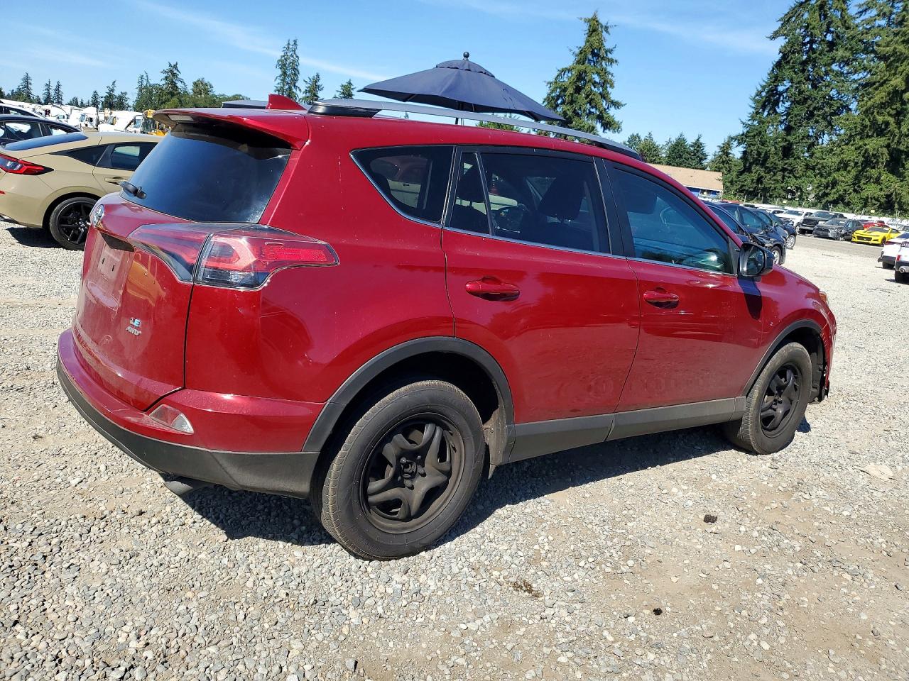 2018 TOYOTA RAV4 LE — снимка 3