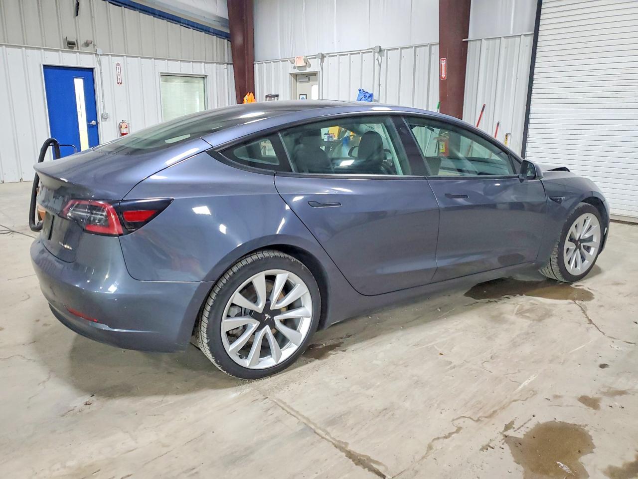 2022 TESLA MODEL 3 — снимка 3