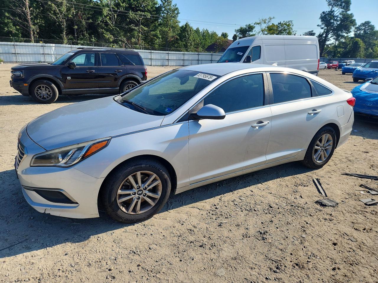 2016 HYUNDAI SONATA SE