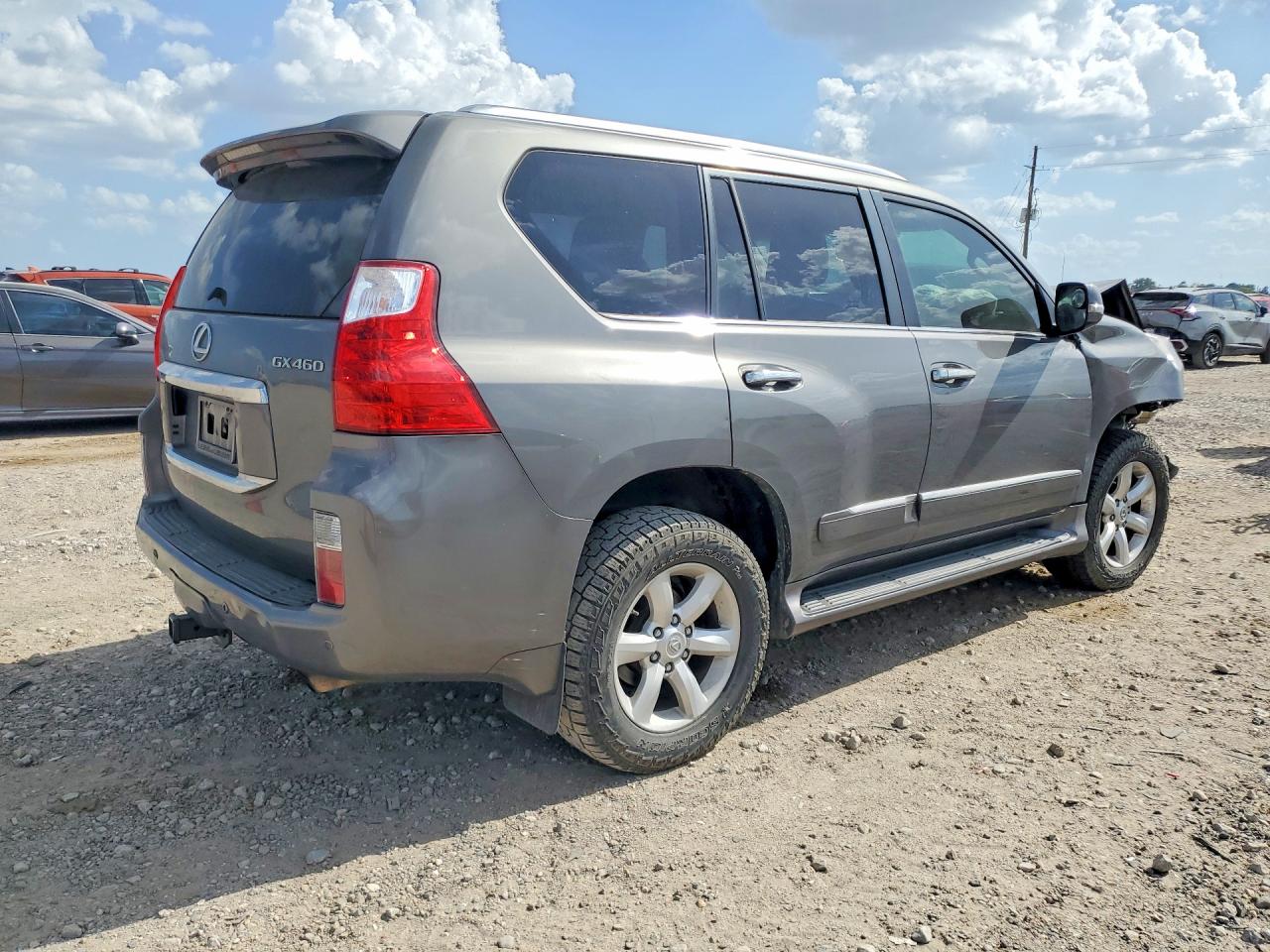 2013 LEXUS GX 460 — снимка 3
