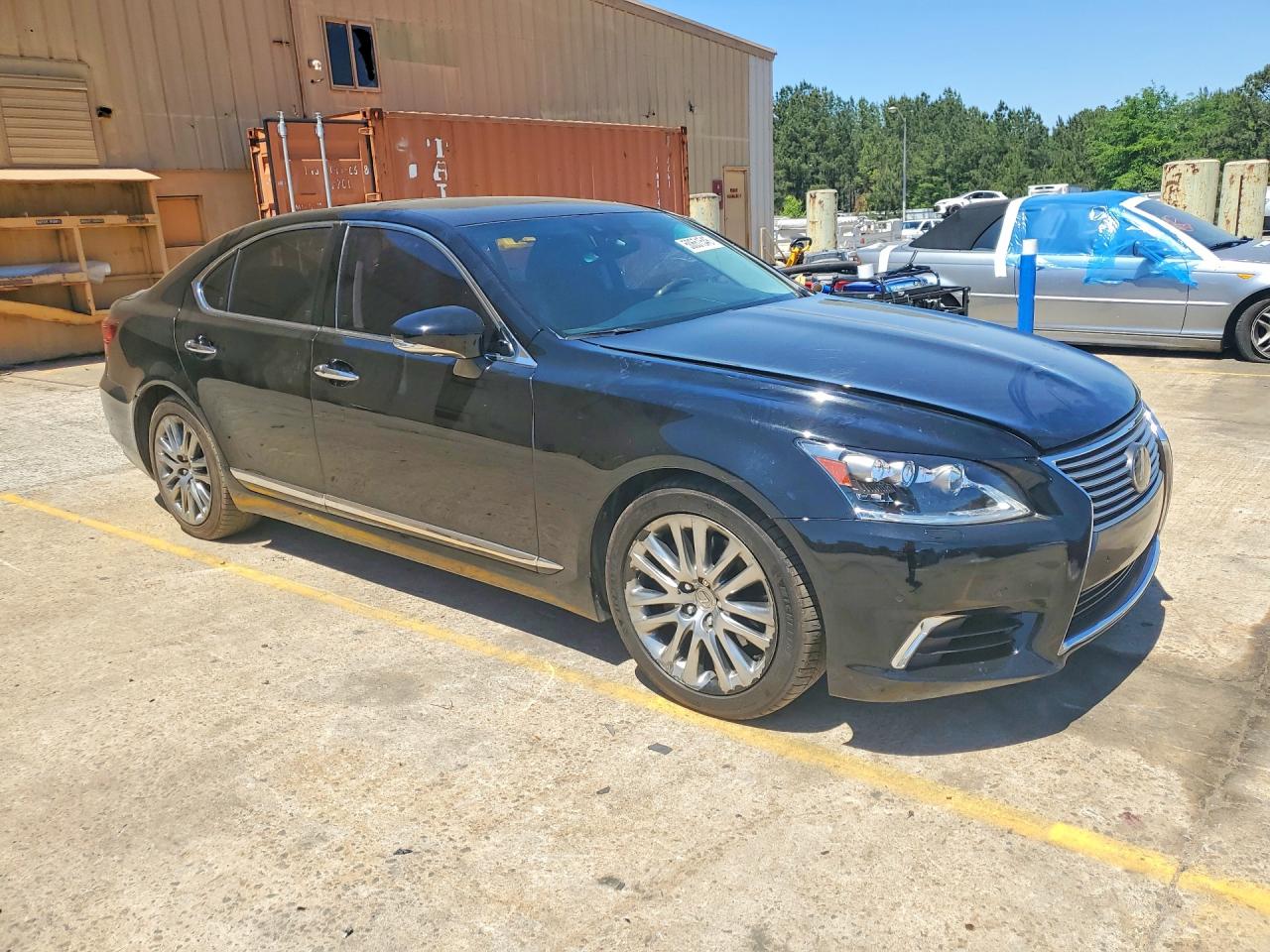 2016 LEXUS LS 460 — снимка 4