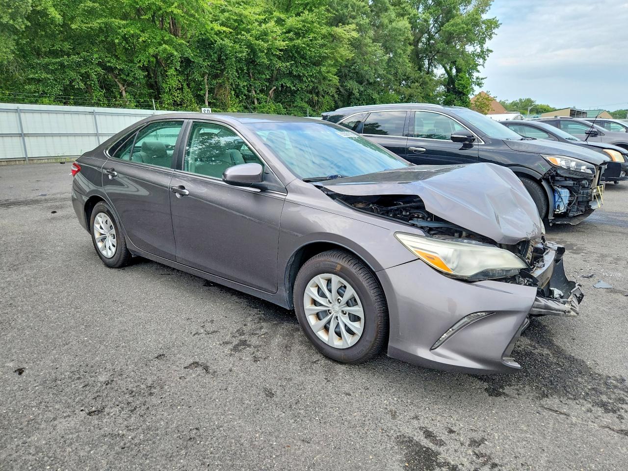 2015 TOYOTA CAMRY LE — снимка 4