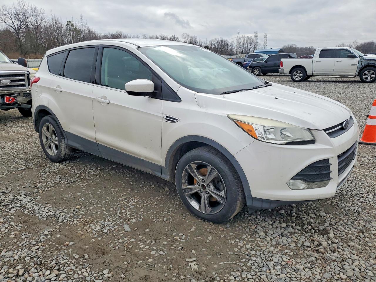2015 FORD ESCAPE SE — снимка 4