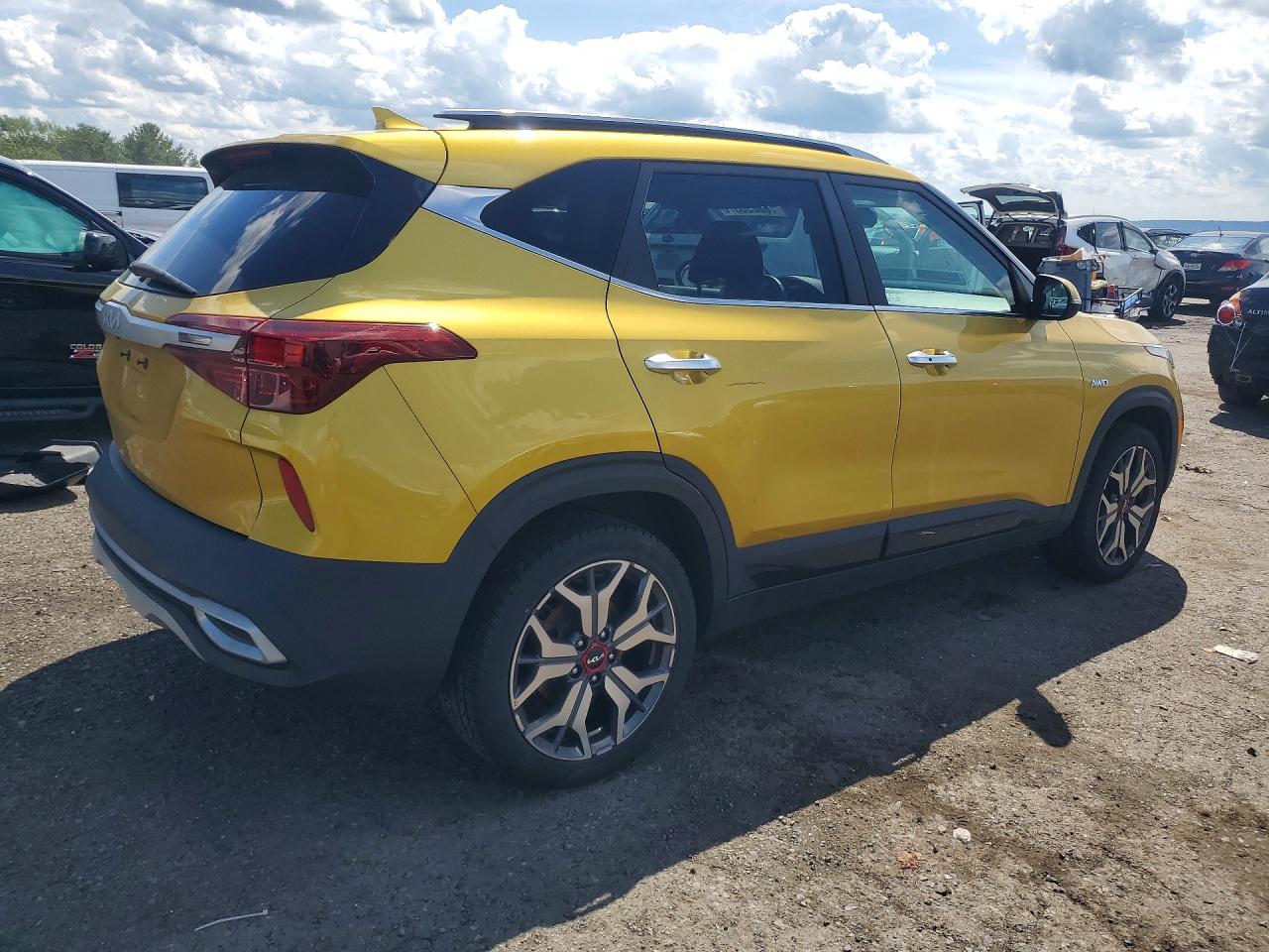 2022 KIA SELTOS SX — снимка 3