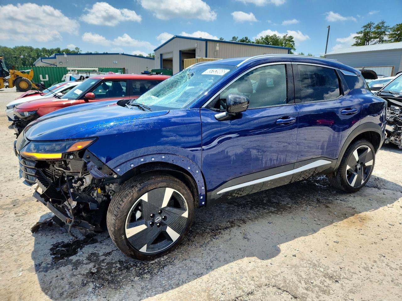 2026 NISSAN KICKS SR