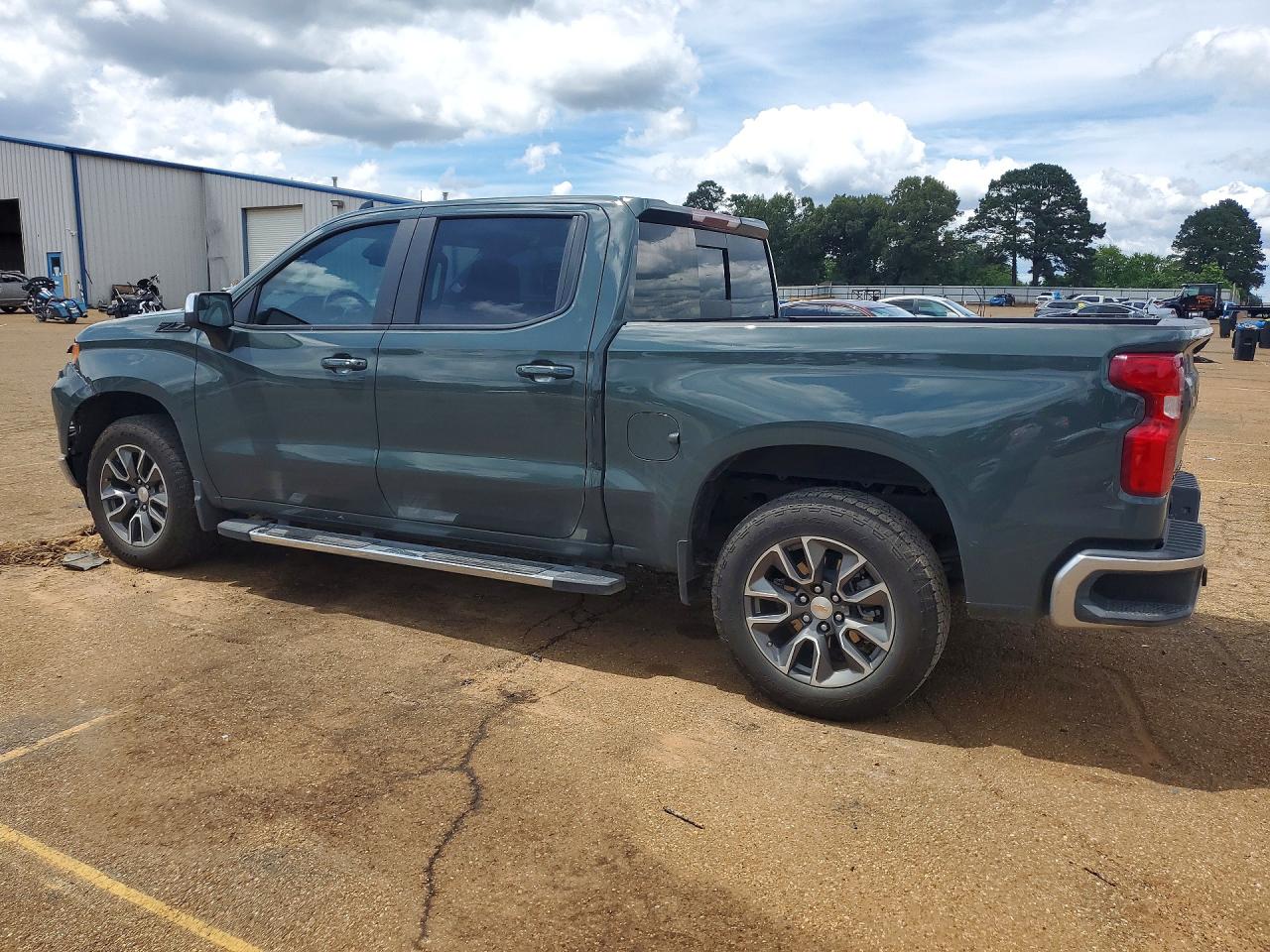2025 CHEVROLET SILVERADO K1500 LT — снимка 2