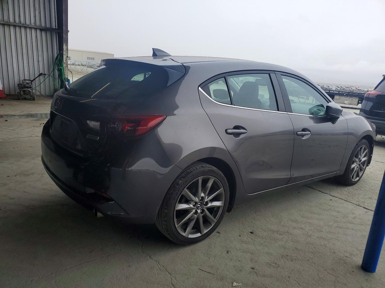 2018 MAZDA 3 GRAND TOURING — снимка 3