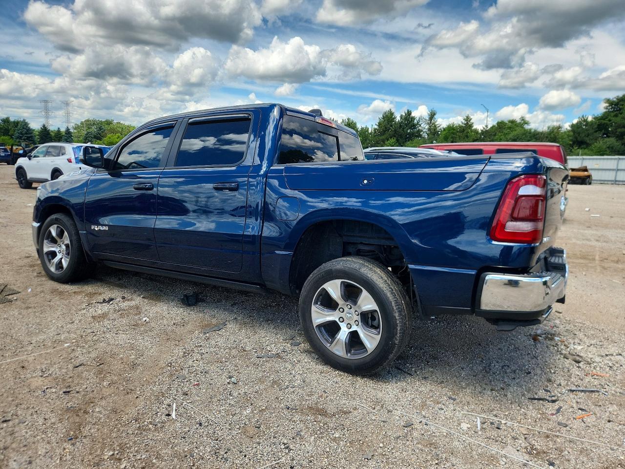 2023 RAM 1500 LARAMIE — снимка 2