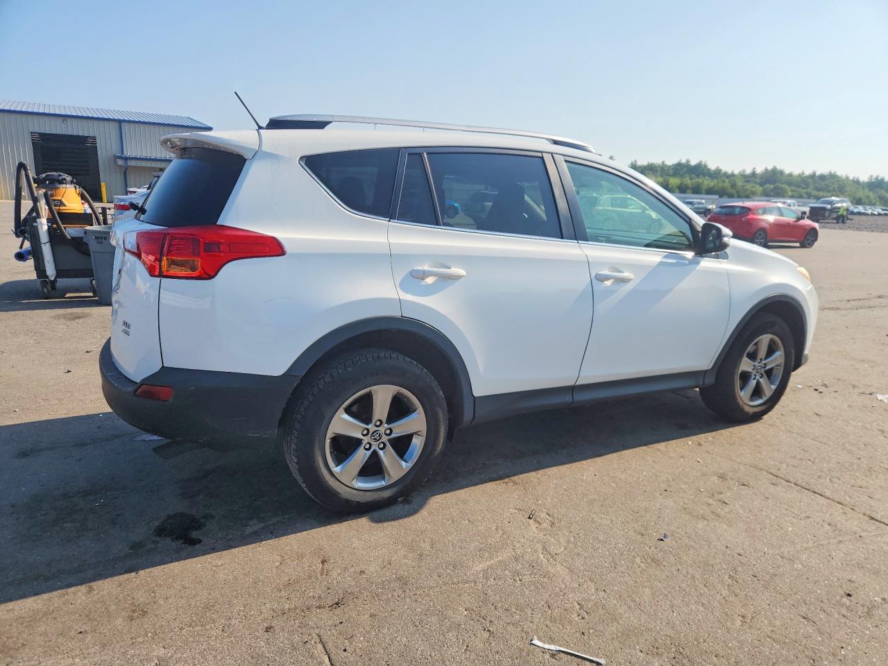 2015 TOYOTA RAV4 XLE — снимка 3