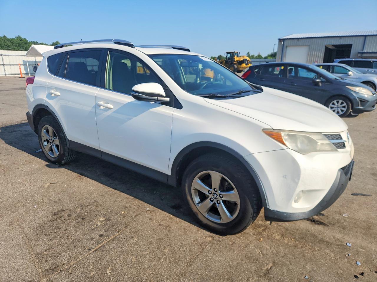 2015 TOYOTA RAV4 XLE — снимка 4