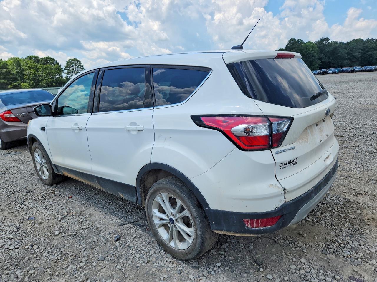 2017 FORD ESCAPE SE — снимка 2