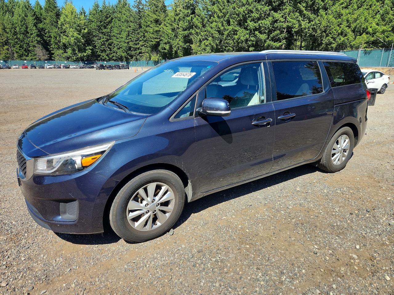2015 KIA SEDONA LX