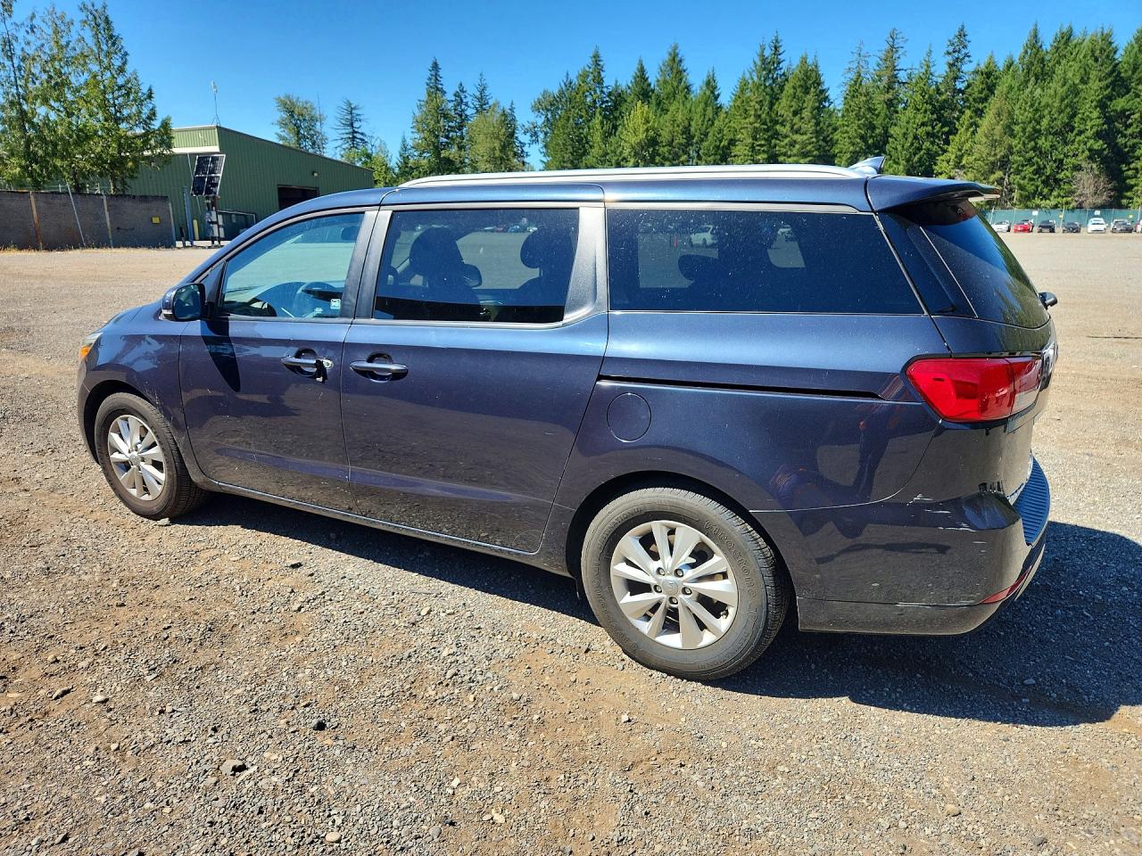 2015 KIA SEDONA LX — снимка 2