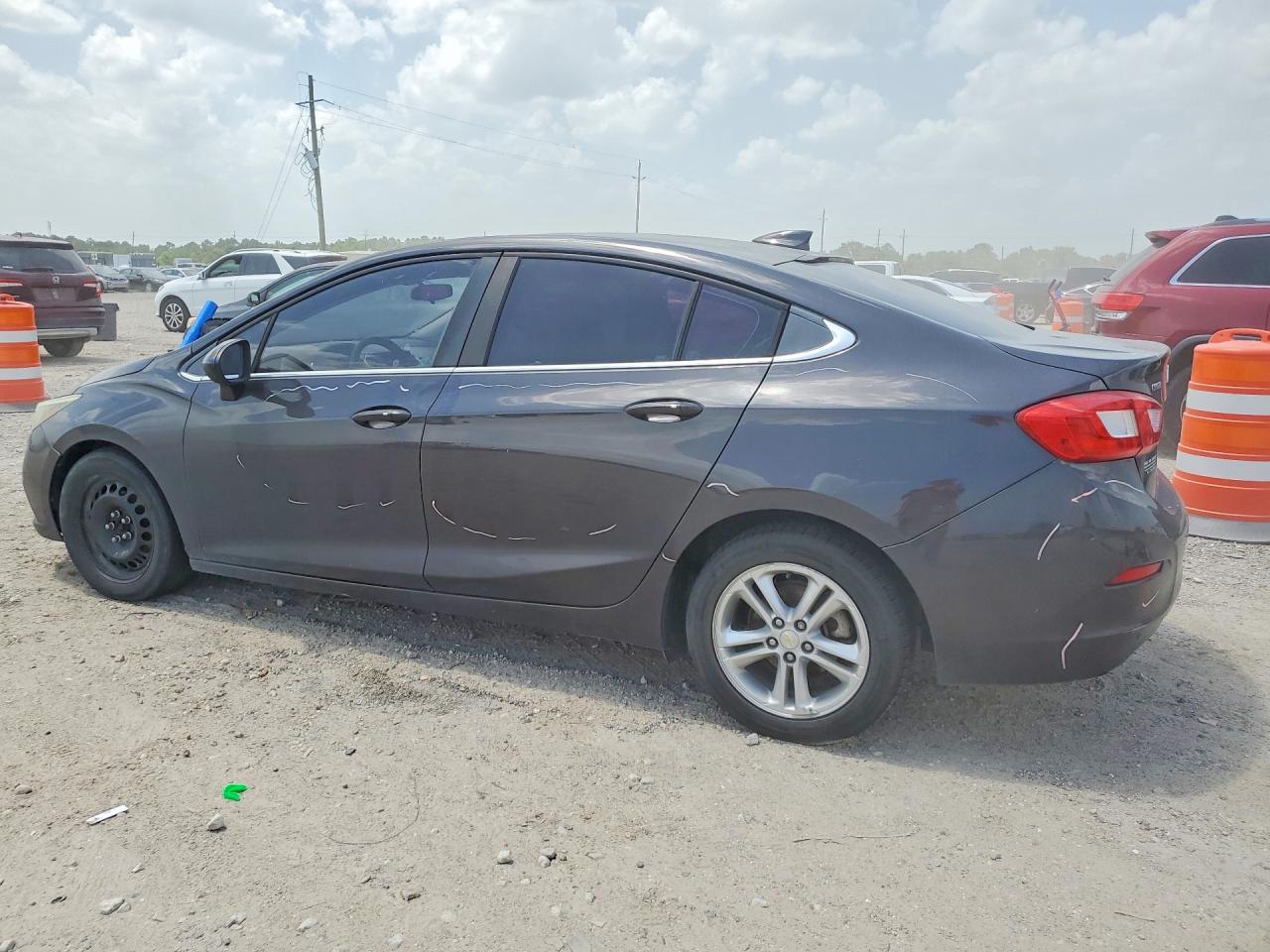 2017 CHEVROLET CRUZE LT — снимка 2