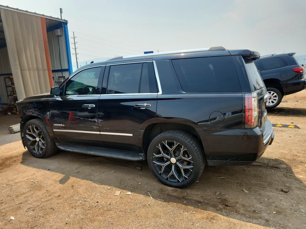 2016 GMC YUKON DENALI — снимка 2
