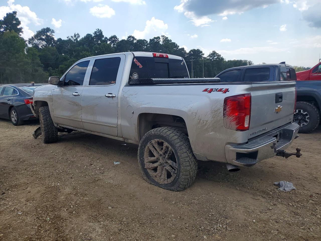 2018 CHEVROLET SILVERADO K1500 LTZ — снимка 2